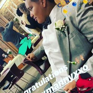 Meet your Posher, Manuel